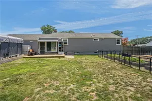 203 Garden Hills Dr, Cranston, RI 02920 - Photo 40