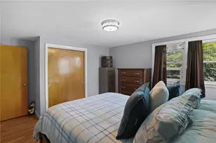 203 Garden Hills Dr, Cranston, RI 02920 - Photo 20