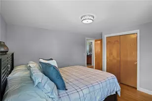 203 Garden Hills Dr, Cranston, RI 02920 - Photo 20