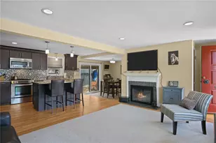 203 Garden Hills Dr, Cranston, RI 02920 - Photo 12