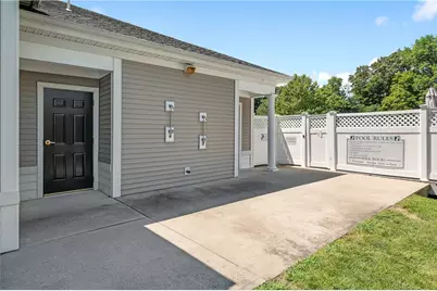 84 Mill Street #202, Woonsocket, RI 02895 - Photo 26