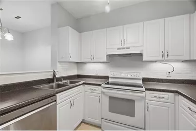 84 Mill Street #202, Woonsocket, RI 02895 - Photo 6
