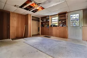 77 Tower St, Westerly, RI 02891 - Photo 20