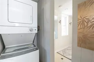 115 John St, Newport, RI 02840 - Photo 12