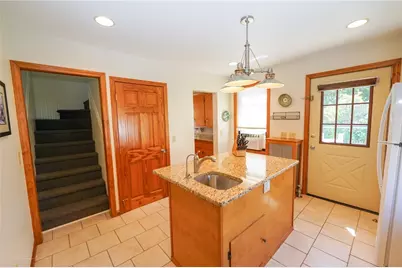 31 Fenmoor Street, East Providence, RI 02914 - Photo 14