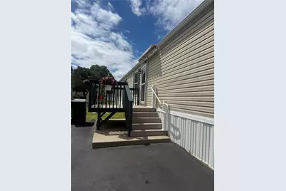 25 Krzak Road, North Kingstown, RI 02852 - Photo 2