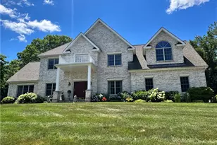 13 W Butterfly Way, Lincoln, RI 02865 - Photo 4