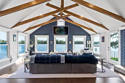 166 New Meadow Road, Barrington, RI 02806 - Photo 2