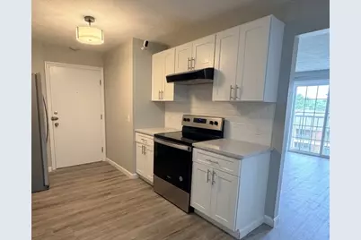 300 Smithfield Road #B2-24, North Providence, RI 02904 - Photo 4