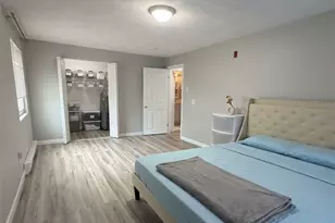 300 Smithfield Rd, North Providence, RI 02904 - Photo 10