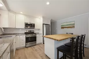 34 Foxhill Ave, Bristol, RI 02809 - Photo 12