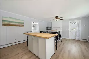 34 Foxhill Ave, Bristol, RI 02809 - Photo 14