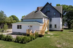 28 Park Ave, South Kingstown, RI 02879 - Photo 6