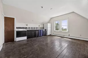 28 Park Ave, South Kingstown, RI 02879 - Photo 32