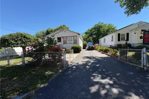 64 Dresser St, Providence, RI 02909 - Photo 24