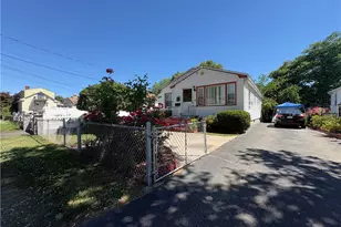 64 Dresser St, Providence, RI 02909 - Photo 20