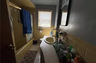 64 Dresser St, Providence, RI 02909 - Photo 32