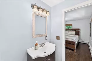 12 Briar Hill Dr, Cranston, RI 02921 - Photo 14
