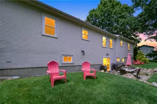 12 Briar Hill Dr, Cranston, RI 02921 - Photo 44