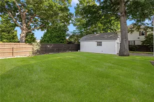 463 Power Rd, Pawtucket, RI 02860 - Photo 34