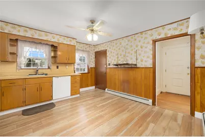 463 Power Road, Pawtucket, RI 02860 - Photo 6