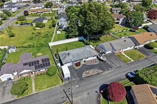 26 Bernard St, Cranston, RI 02920 - Photo 42