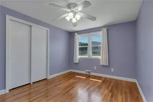 26 Bernard St, Cranston, RI 02920 - Photo 26