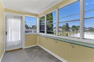 26 Bernard St, Cranston, RI 02920 - Photo 38