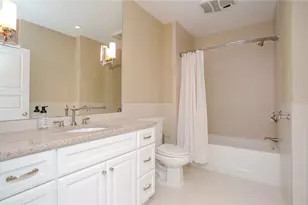 241 Ruggles Ave, Newport, RI 02840 - Photo 16