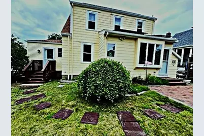 146 Lexington Avenue, Cranston, RI 02910 - Photo 2