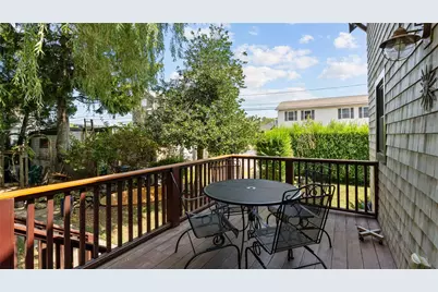 75 Garfield Street, Newport, RI 02840 - Photo 32