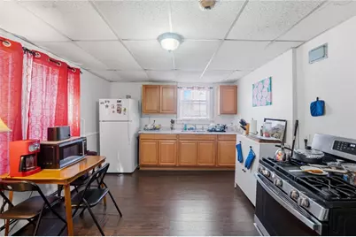 271 Coe Street, Woonsocket, RI 02895 - Photo 12