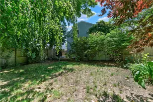 3 Sycamore St, Newport, RI 02840 - Photo 30