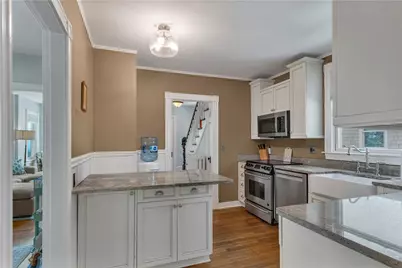 3 Sycamore Street, Newport, RI 02840 - Photo 12