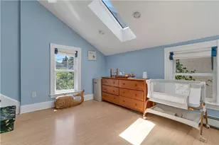 3 Sycamore St, Newport, RI 02840 - Photo 18