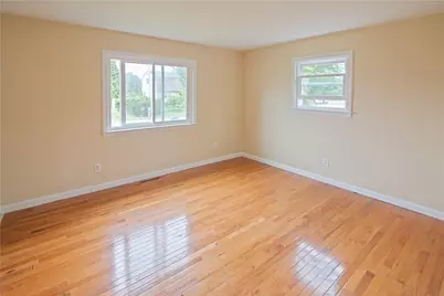 23 Saundra Drive, Westerly, RI 02891 - Photo 8