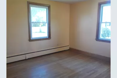 325 Morin Street, Woonsocket, RI 02895 - Photo 10