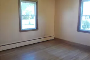 325 Morin St, Woonsocket, RI 02895 - Photo 10