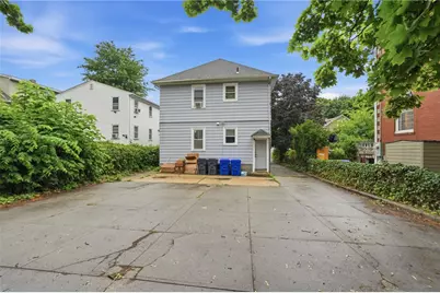 76 Radcliffe Avenue, Providence, RI 02908 - Photo 8