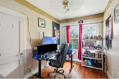 76 Radcliffe Avenue, Providence, RI 02908 - Photo 36