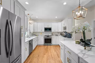 131 Fruit Hill Ave, Providence, RI 02911 - Photo 6