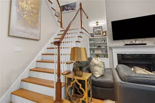 131 Fruit Hill Ave, Providence, RI 02911 - Photo 10