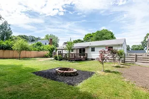 158 Lewiston St, Warwick, RI 02889 - Photo 8