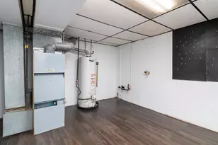 158 Lewiston St, Warwick, RI 02889 - Photo 34