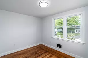158 Lewiston St, Warwick, RI 02889 - Photo 26