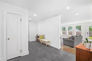 24 Huntington Dr, East Providence, RI 02916 - Photo 16