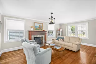 24 Huntington Dr, East Providence, RI 02916 - Photo 6