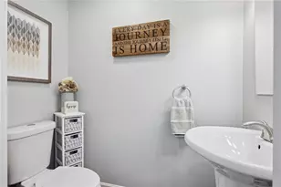 100 Woodlawn Ave, North Providence, RI 02904 - Photo 22