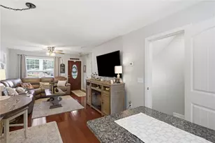100 Woodlawn Ave, North Providence, RI 02904 - Photo 8