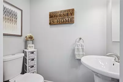 100 Woodlawn Avenue #3, North Providence, RI 02904 - Photo 10